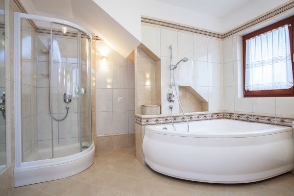 Cost of Oversized Bathtub Installation in Sun City West